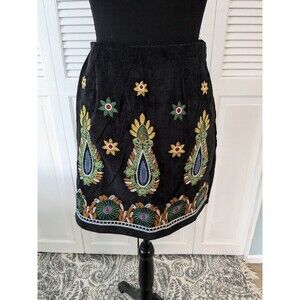 Simplee Skirt Women's /Junior's M Corduroy Embroidered Boho Chic Pencil A-line